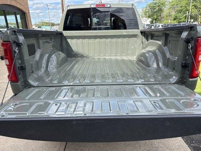 2026 RAM 1500 Laramie 4x4 Crew Cab 5'7" Box
