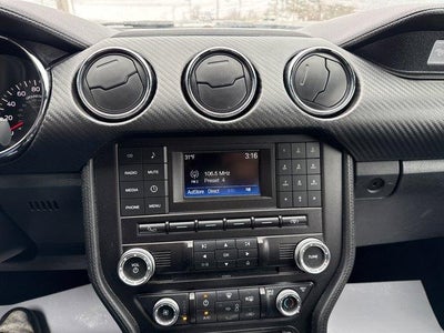 2016 Ford Mustang 2dr Fastback V6