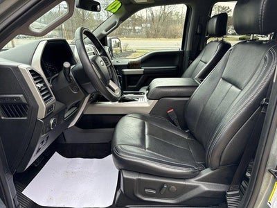 2020 Ford F-150 LARIAT 4WD SuperCrew 5.5' Box