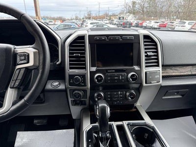 2020 Ford F-150 LARIAT 4WD SuperCrew 5.5' Box