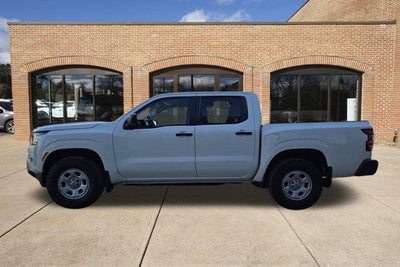 2022 Nissan Frontier Crew Cab 4x4 S Auto