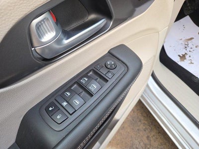 2024 Chrysler Pacifica Touring L FWD