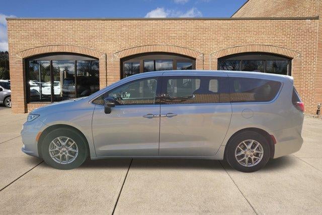 2024 Chrysler Pacifica Touring L FWD