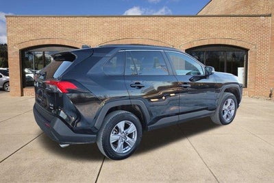 2025 Toyota RAV4 XLE AWD (Natl)