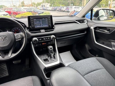 2019 Toyota RAV4 XLE AWD (Natl)