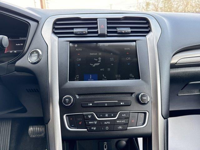 2018 Ford Fusion SE FWD