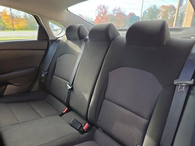 2023 Kia Forte LXS IVT