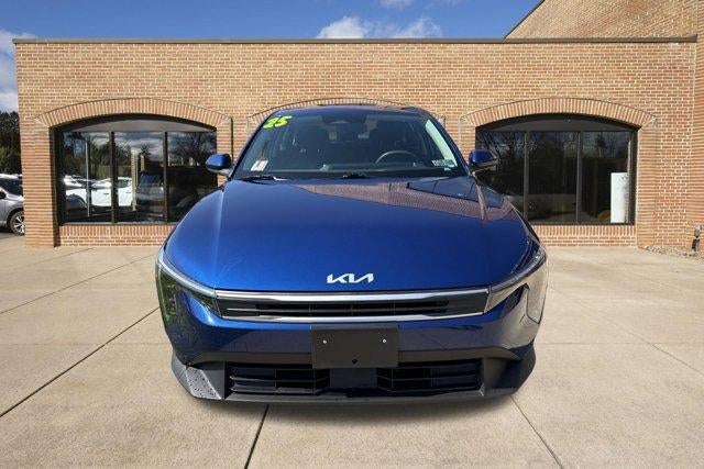 2025 Kia K4 LXS FWD