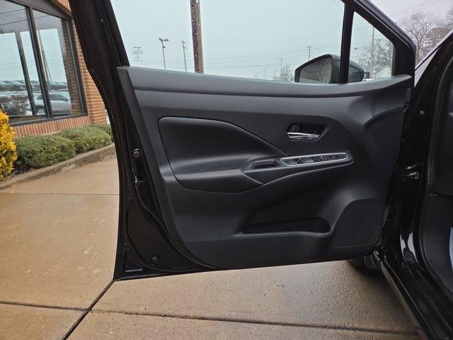 2021 Nissan Versa SR CVT