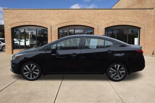 2021 Nissan Versa SR CVT