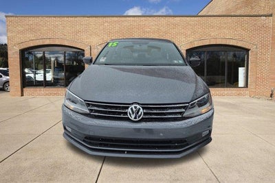 2015 Volkswagen Jetta 4dr Auto 1.8T Sport PZEV Sedan