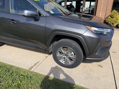2025 Toyota RAV4 Hybrid XLE AWD (Natl)
