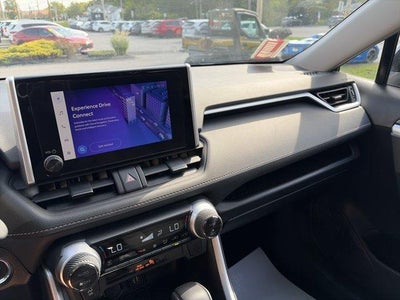 2025 Toyota RAV4 Hybrid XLE AWD (Natl)