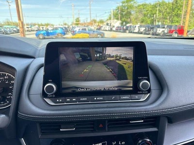 2025 Nissan Rogue AWD SV