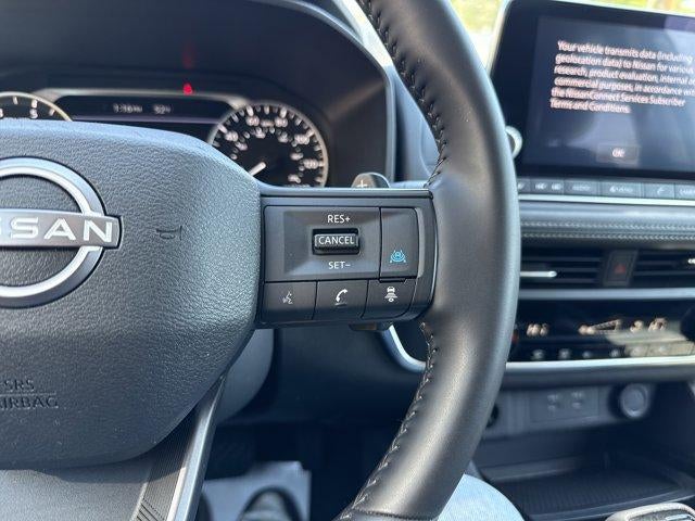 2025 Nissan Rogue AWD SV