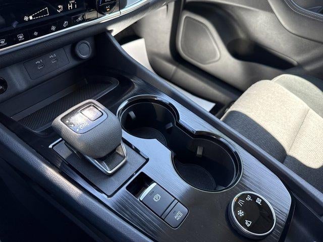 2025 Nissan Rogue AWD SV