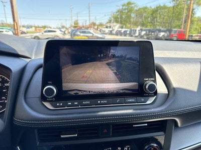 2025 Nissan Rogue AWD SV