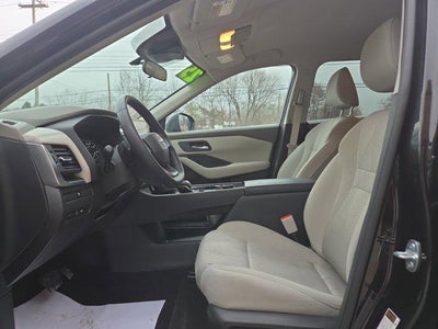 2025 Nissan Rogue AWD SV