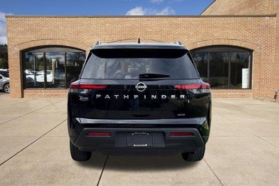 2025 Nissan Pathfinder SV 4WD