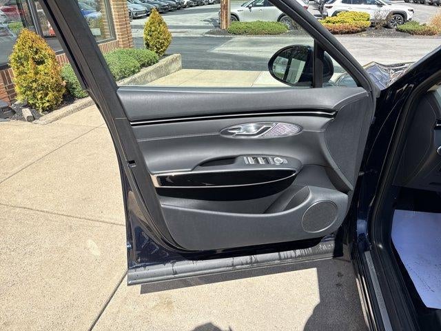 2025 Genesis GV70 2.5T AWD