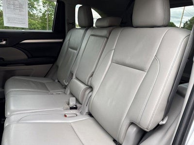 2019 Toyota Highlander Hybrid XLE V6 AWD (Natl)
