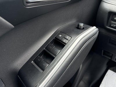 2025 Toyota Highlander XSE AWD (Natl)