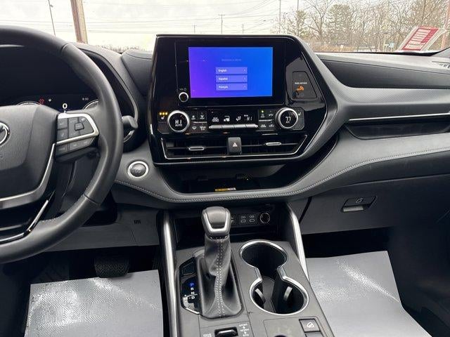 2025 Toyota Highlander XSE AWD (Natl)