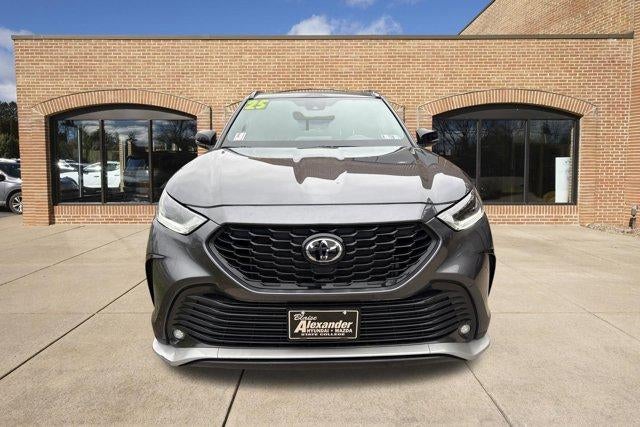 2025 Toyota Highlander XSE AWD (Natl)