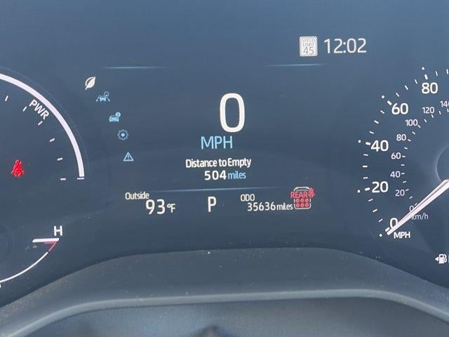 2025 Toyota Sienna LE FWD 8-Passenger (Natl)