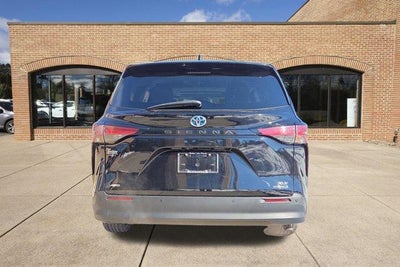 2021 Toyota Sienna XLE AWD 7-Passenger (Natl)
