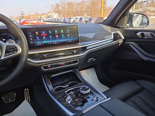 2026 BMW X7 M60i Sports Activity Vehicle