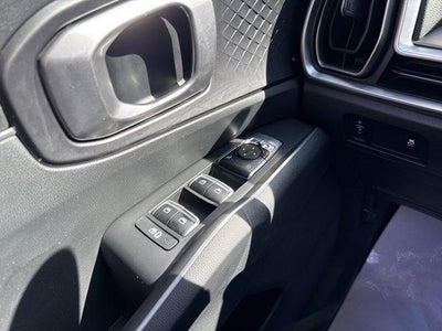 2024 Kia Sorento S AWD
