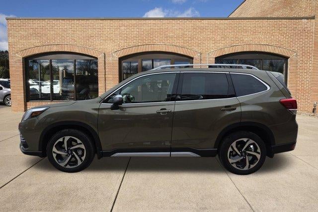 2023 Subaru Forester Touring CVT