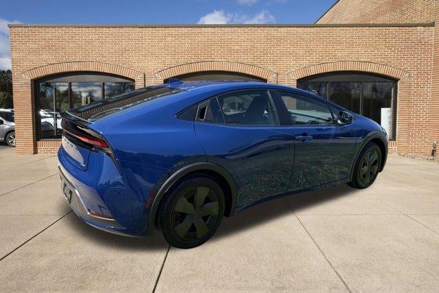 2025 Toyota Prius LE (Natl)