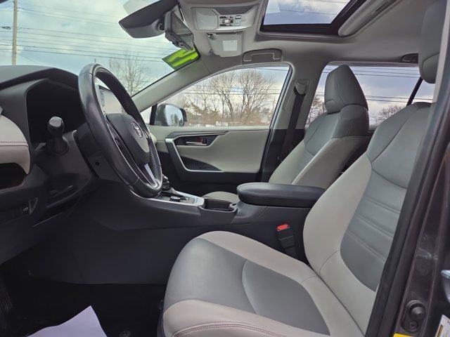 2019 Toyota RAV4 Limited AWD (GS)