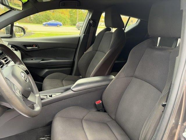 2019 Toyota C-HR LE FWD (Natl)