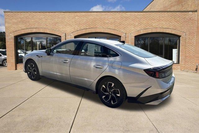 2025 Hyundai SONATA SEL FWD