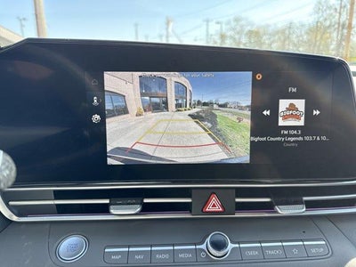 2024 Hyundai ELANTRA SEL IVT