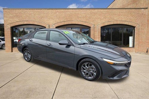 2024 Hyundai ELANTRA SEL IVT