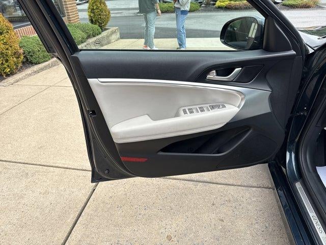 2025 Genesis G70 2.5T AWD