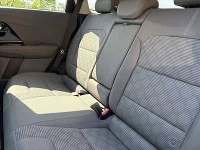 2020 Kia Niro LXS FWD