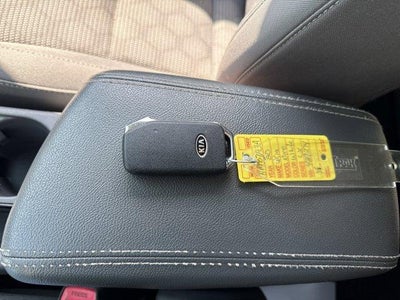 2020 Kia Niro LXS FWD