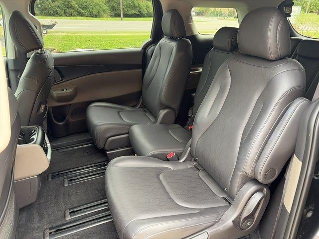 2026 Kia Carnival LXS FWD