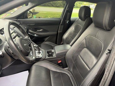 2019 Jaguar E-PACE P300 AWD R-Dynamic SE