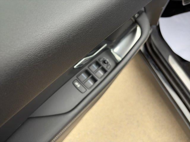 2019 Jaguar E-PACE P300 AWD R-Dynamic SE