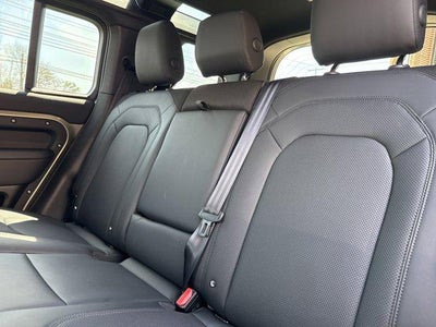 2025 Land Rover Defender 110 P300 S