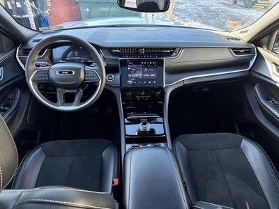 2023 Jeep Grand Cherokee L Altitude 4x4