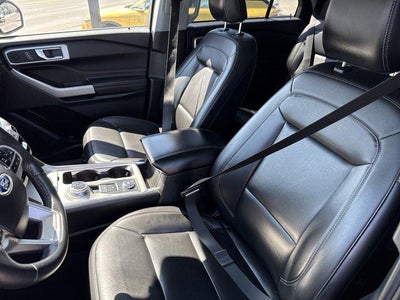 2022 Ford Explorer XLT 4WD