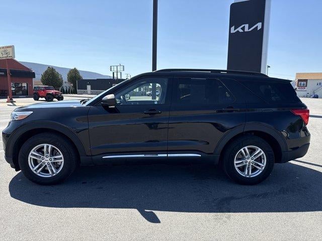 2022 Ford Explorer XLT 4WD