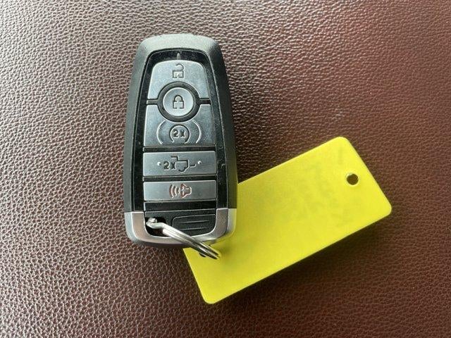 2021 Ford F-150 LARIAT 4WD SuperCrew 5.5' Box